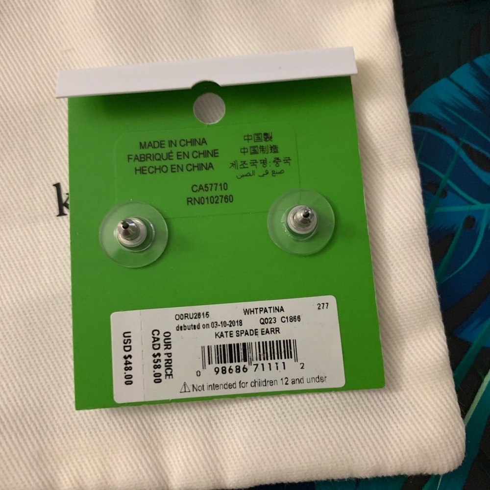 NWT Kate Spade Cluster Stud Earrings - Picture 3 of 3